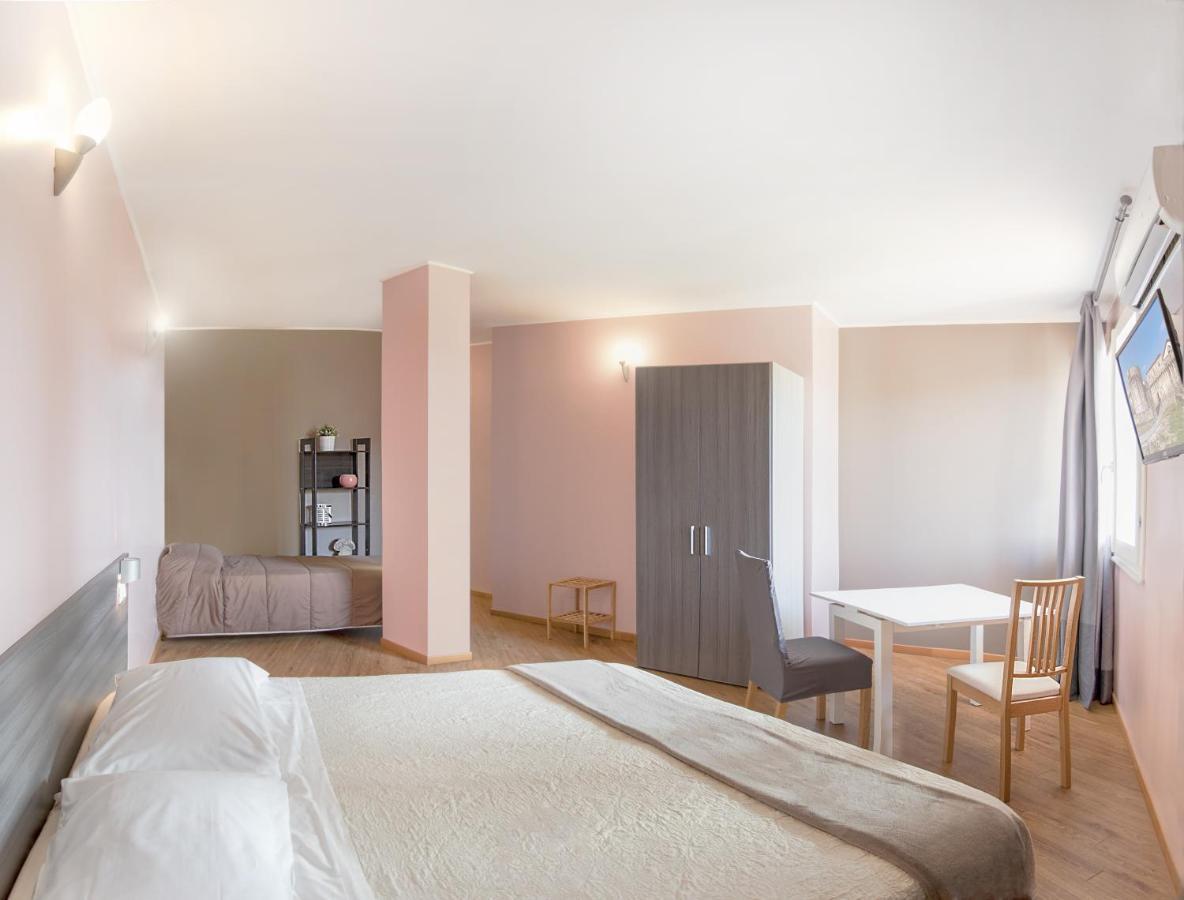 Al Borgo Aparthotel Sarzana Exteriör bild